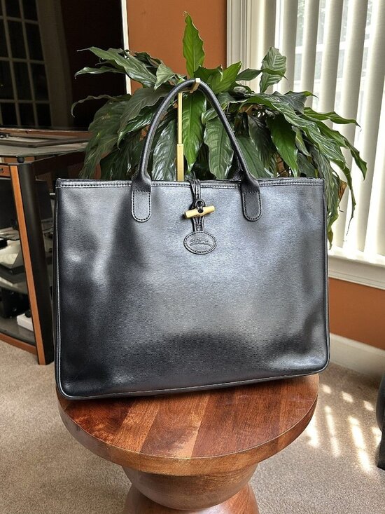 Longchamp Handbags - LONGCHAMP Roseau Leather Tote, Black